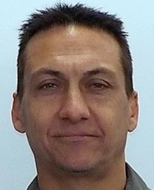 Desmond Freeman (Filby) is described as being Caucasian, 183cm tall, medium build, short dark hair and brown eyes.